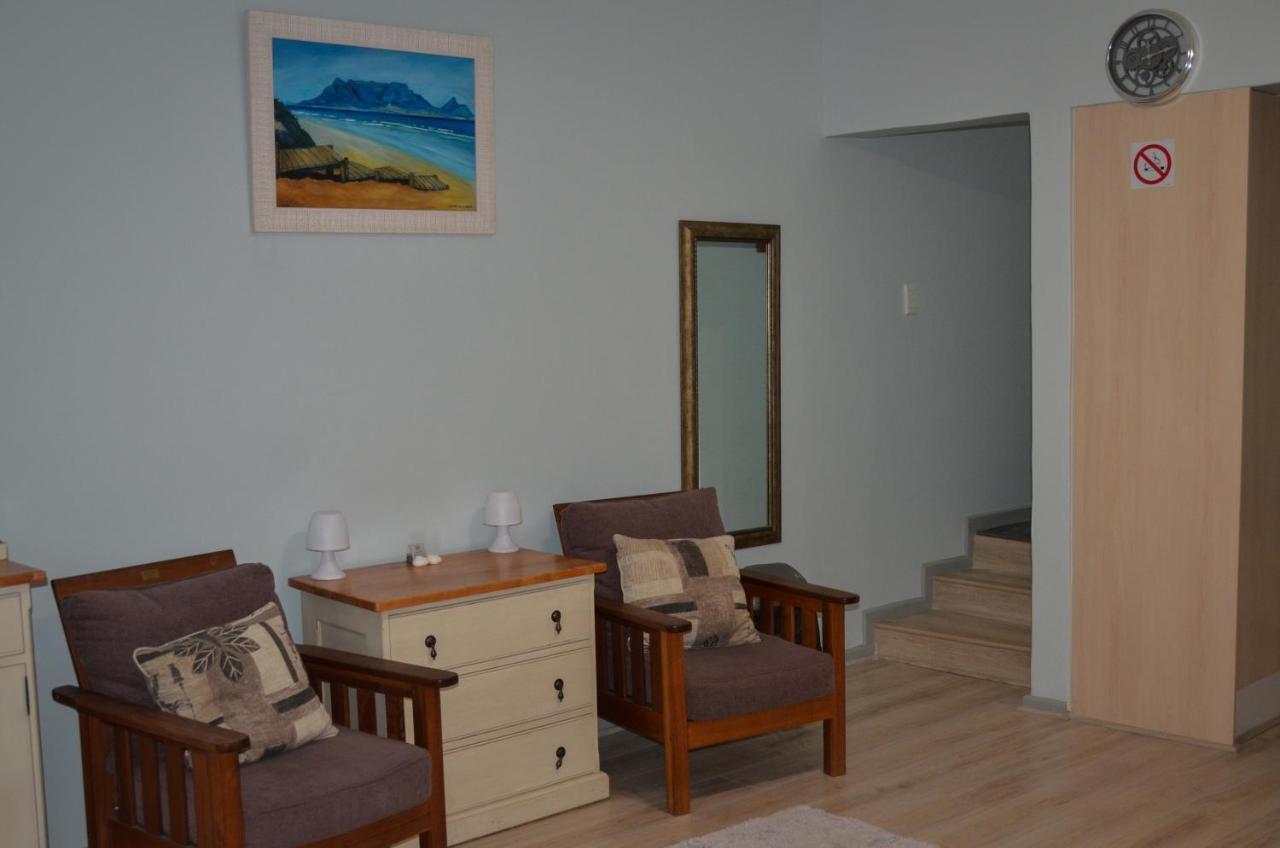 Seaforth Beach Apartment Città del Capo Esterno foto
